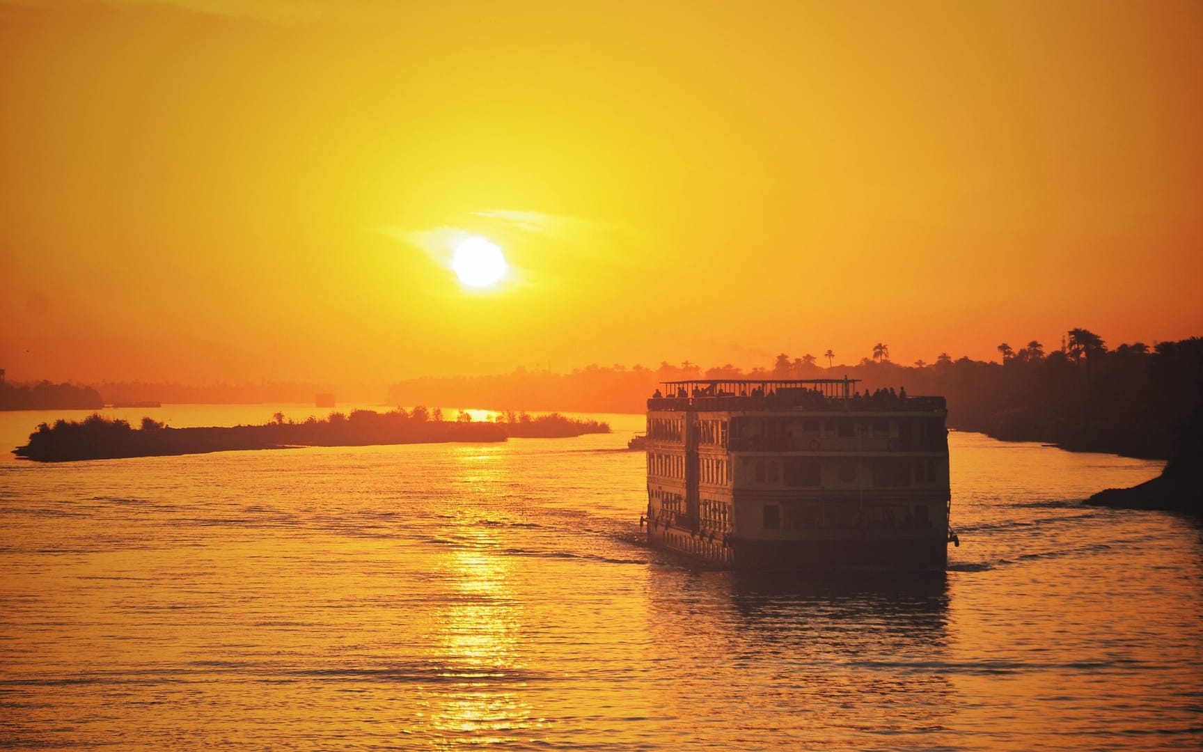 Nile Cruise: Aswan to Luxor